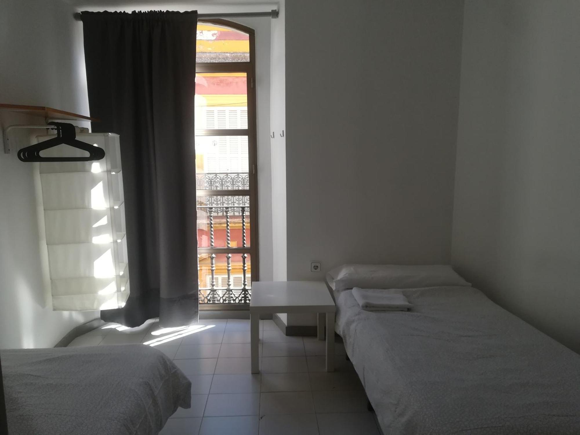 Hostel Urban Sevilla Oda fotoğraf