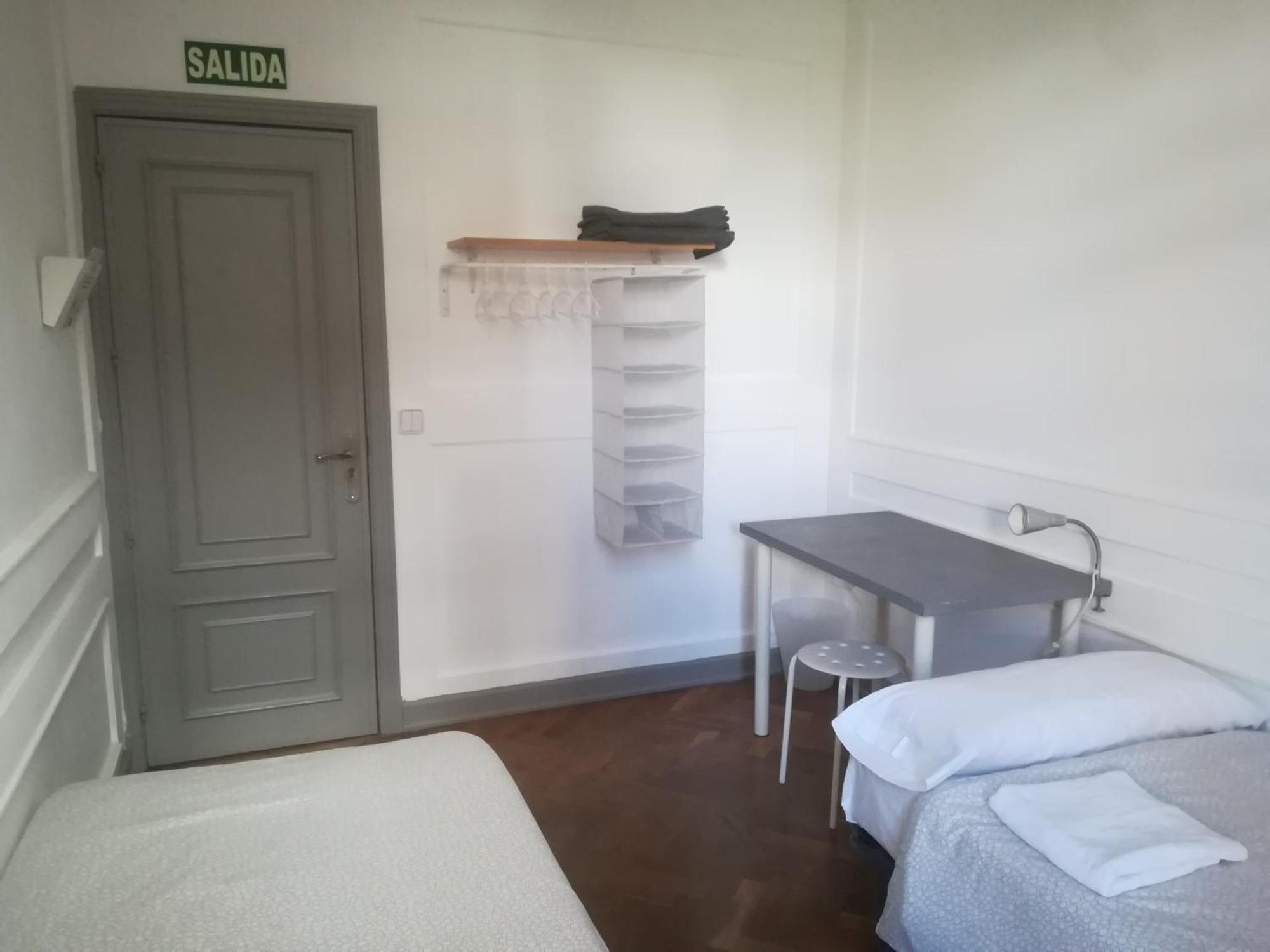 Hostel Urban Sevilla Oda fotoğraf
